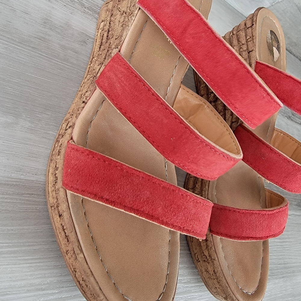 Mariella Red Suede Cork Wedge Sandals Women's Size 8 - Picture 2 of 16